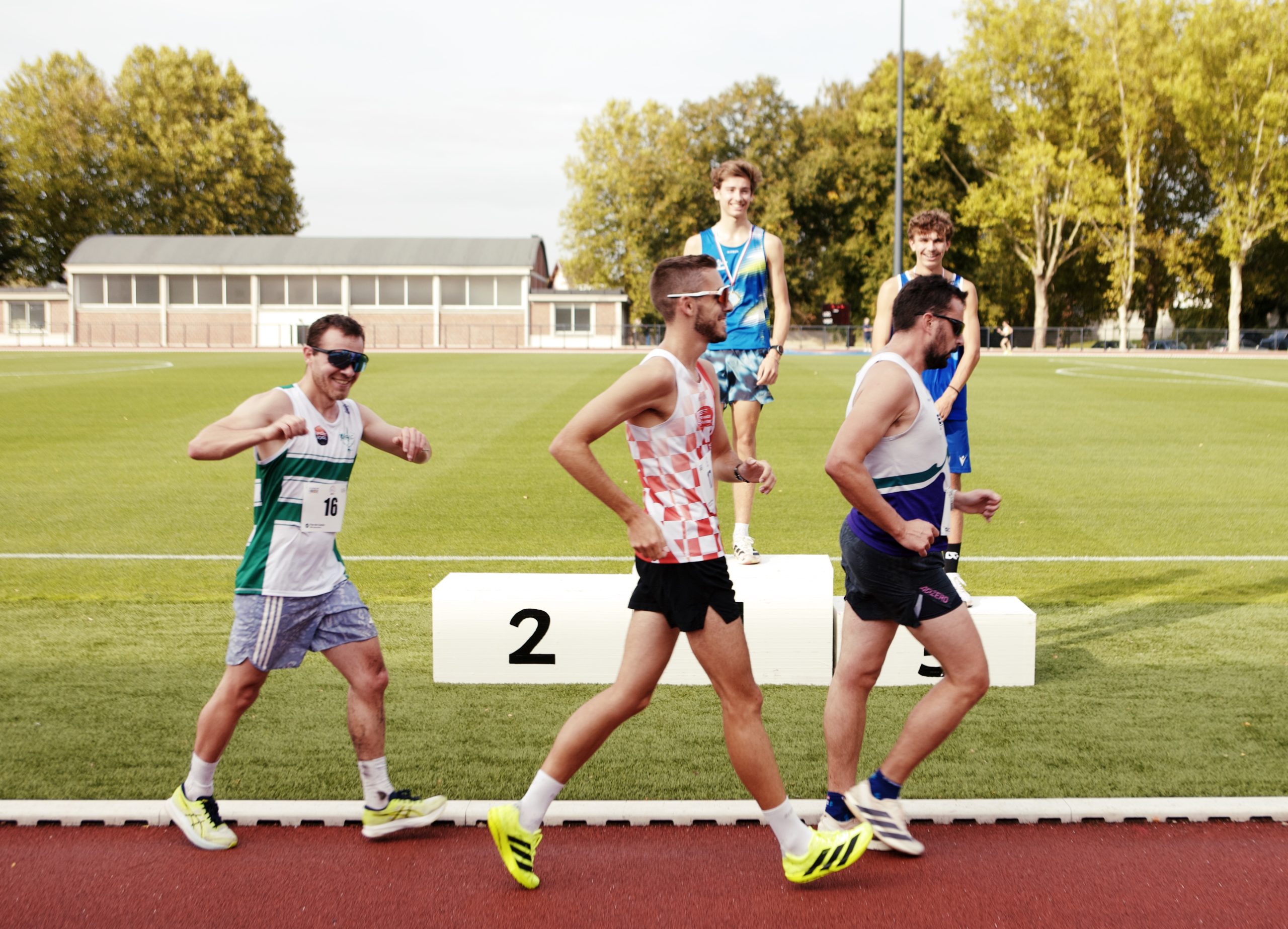 Podium cadet Billy-Montigny marche athlétique Gabin Vanhille